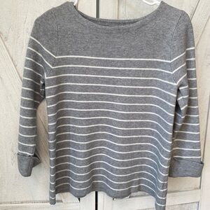 Tahari Stripe Sweater 3/4 Sleeve Women’s Size Small Gray & White